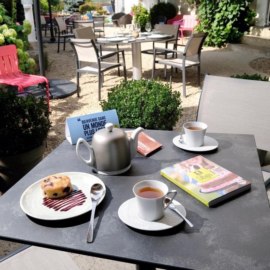 Logis Hotel Restaurant Nougier Saint-Étienne-de-Fursac Esterno foto