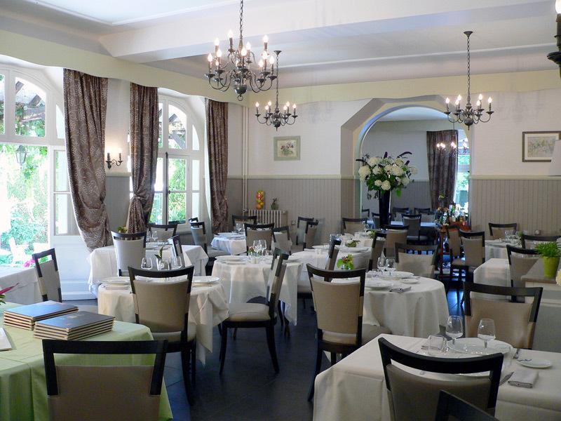 Logis Hotel Restaurant Nougier Saint-Étienne-de-Fursac Esterno foto